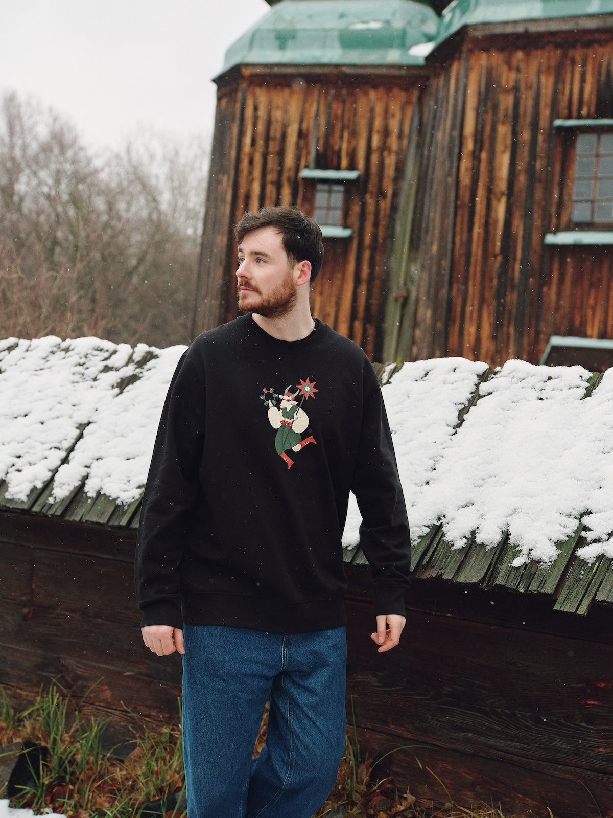 Large-print Goat Sweatshirt – The Kyiv Independent Store